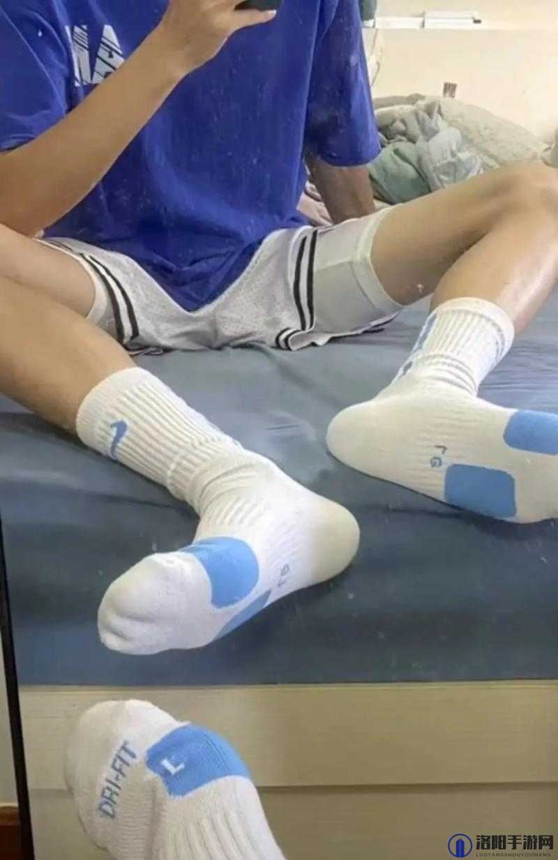 体育生与小可爱每天都吃很多饭但就是长不胖这是为啥呢