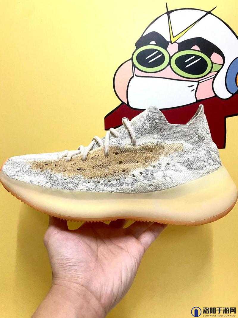 Yeezy380 蜜桃粉和白色据传有剧本炒作：背后真相令人震惊