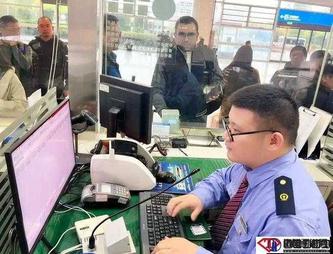 小xue 检票：售票员的专业与责任