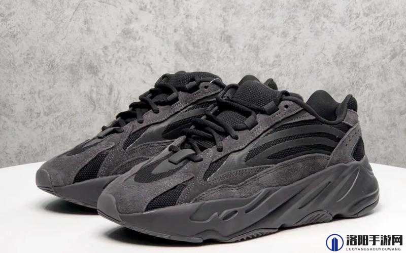 YEEZY 700 好硬，硬气十足的独特魅力
