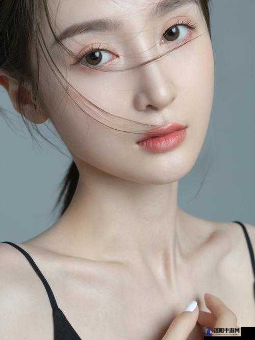 高清：女生皮肤大图，吹弹可破的细腻质感