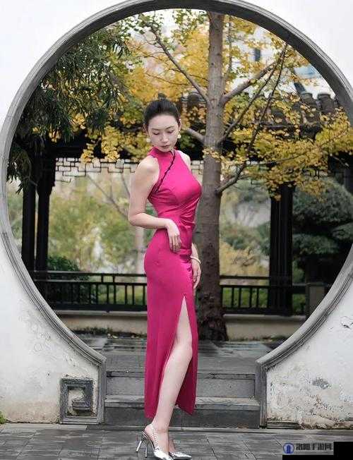 梁佳芯旗袍平面拍摄现场：展现独特东方韵味之美