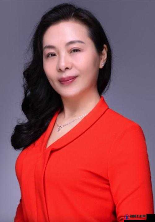 中国老女人 XX 是一位善良且勤劳的女性代表人物