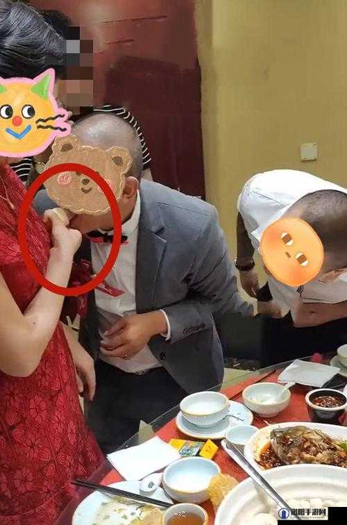 想把胸部露出给男生看并让其抚摸的大胆想法