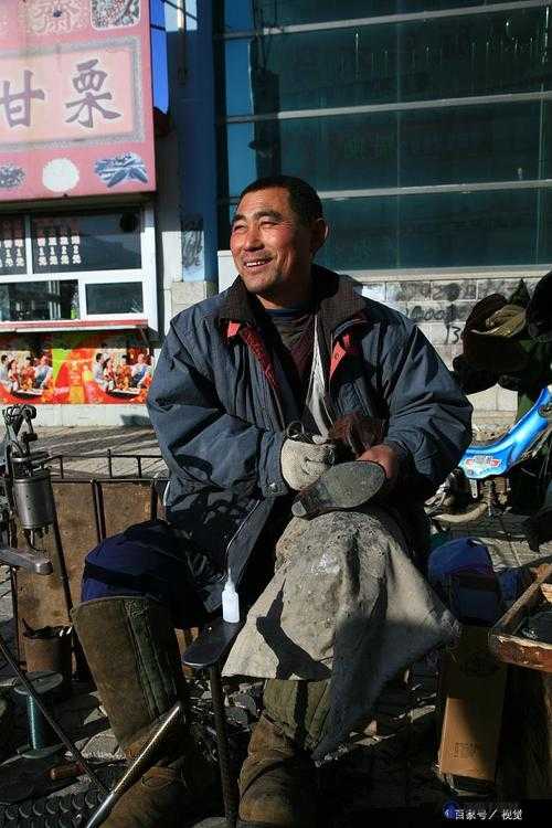 维修工人的绝遇：平凡岗位上的不凡故事与坚守奉献