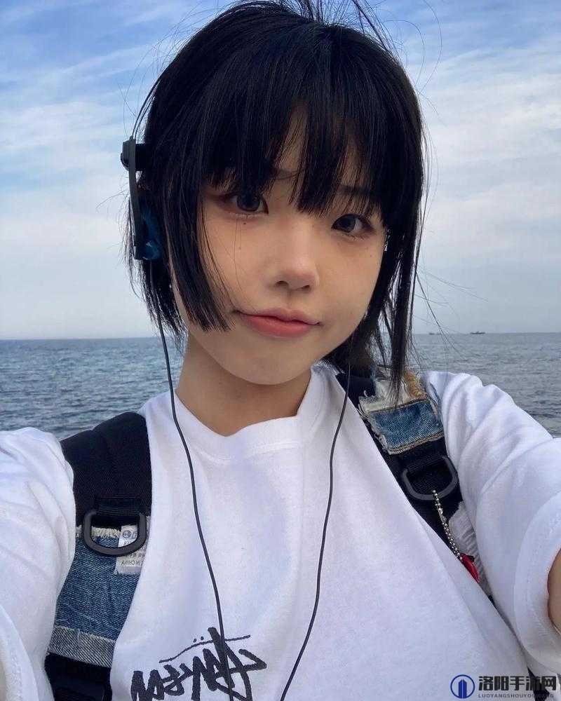 JAZZHIPHOP 女 RAPPER 流量暴增：网红现象背后的秘密
