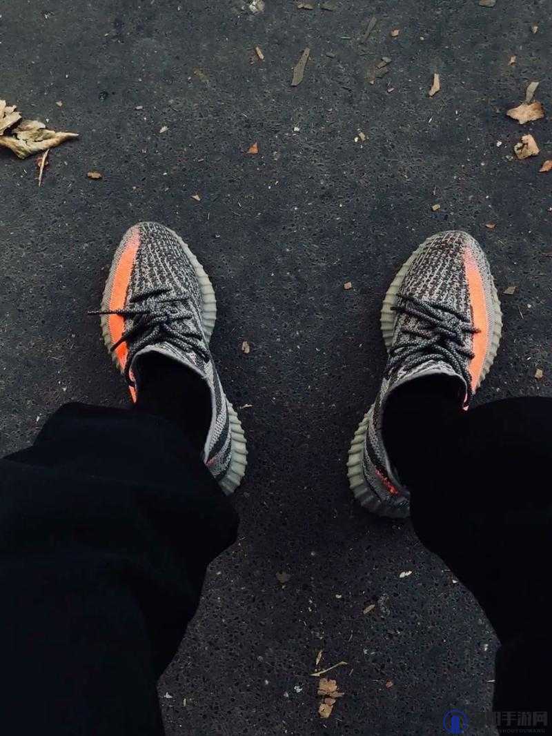 YEEZY380 蜜桃粉满天星污 独特魅力尽显潮流风尚