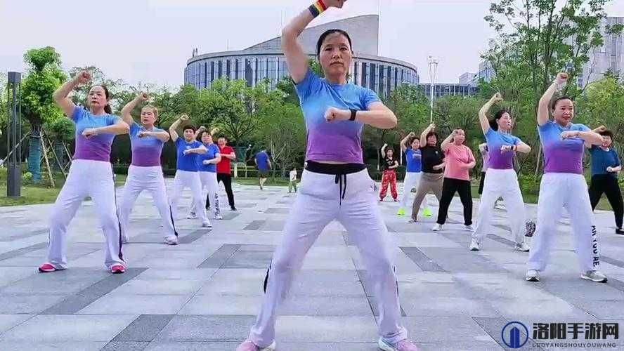 可乐操精品：带你领略独特健身操的魅力与价值