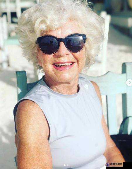 老太婆 精 69XXXXXX 视频:跨越年龄的激情与诱惑