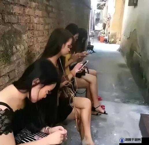 91 精彩嫖妓站街老熟女：探寻行业背后的故事