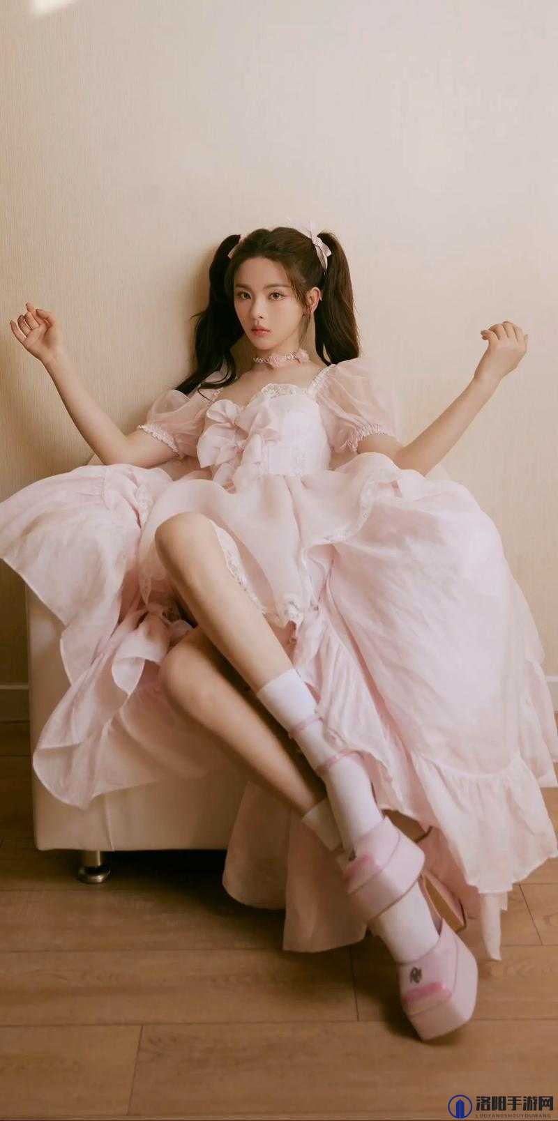 杨超越和平精英ID曝光，娱乐圈造梗女孩的游戏世界