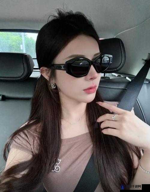 iPhone14 欧美日韩版本为何让虎牙女主播称赞真不错？背后原因大揭秘