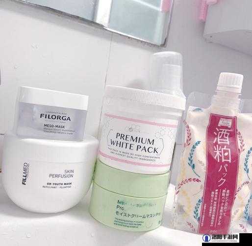 一面亲上边一面膜下边的护肤新体验:如何在家轻松实现专业级美容效果?