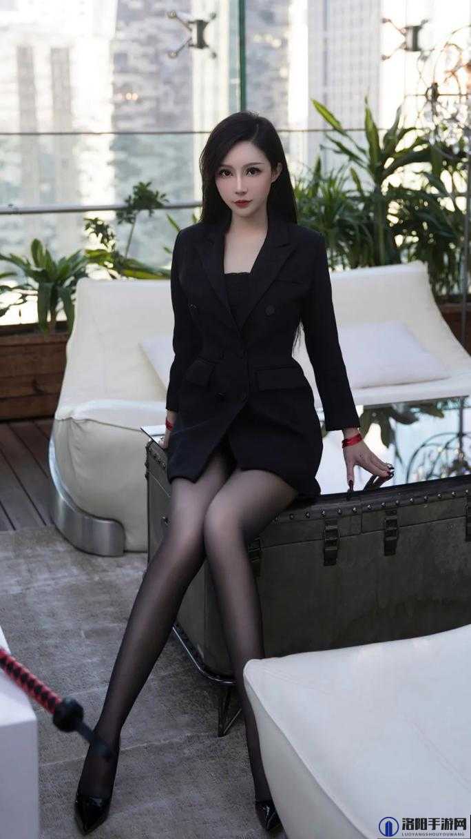 探索琪琪色大香蕉的独特魅力：为何它成为当下网络热议的焦点？