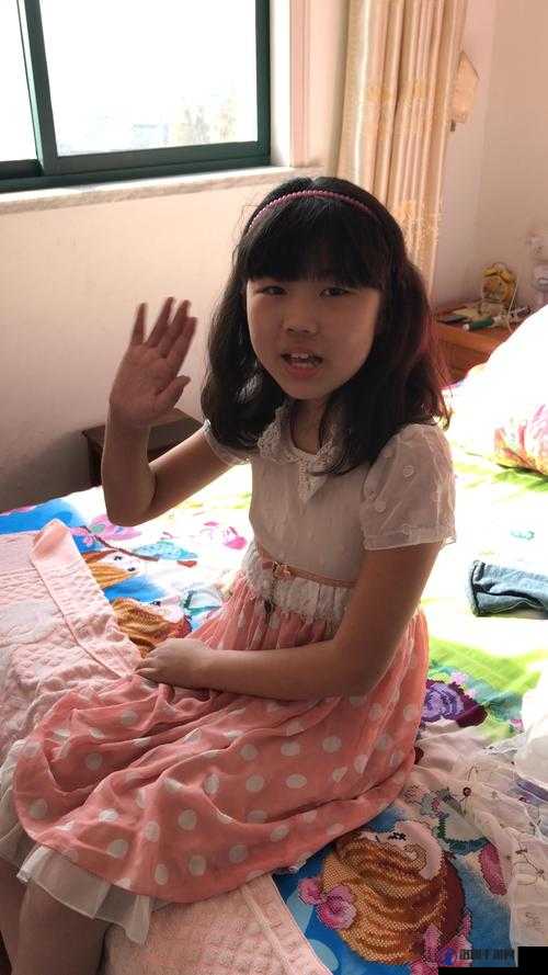 关于小女孩张婉莹，她有怎样的故事？快来一探究竟