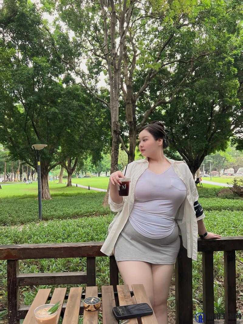 探索性BBwBBwBBwBBw交的深层含义：如何在现代社会中理解这一复杂现象？