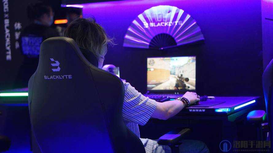 日本人玩 CSGO 的多吗?日本的电竞文化和游戏产业发展如何?