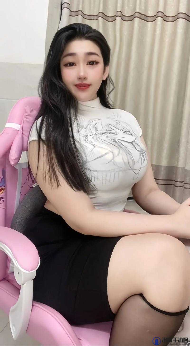 探索ass沟厕pics撒尿BBW文化：揭秘网络热门话题背后的独特现象与社群互动