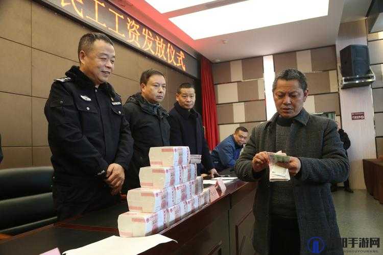 棚户区勇猛农民工工资待遇揭秘：实际收入与生活现状深度解析