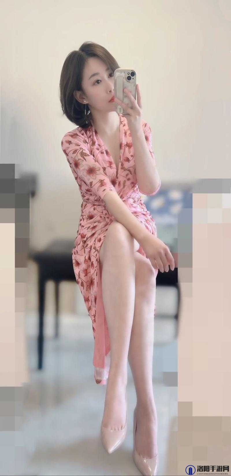 腿玩年美女的魅力究竟在哪里？揭秘她们如何成为时尚与自信的象征