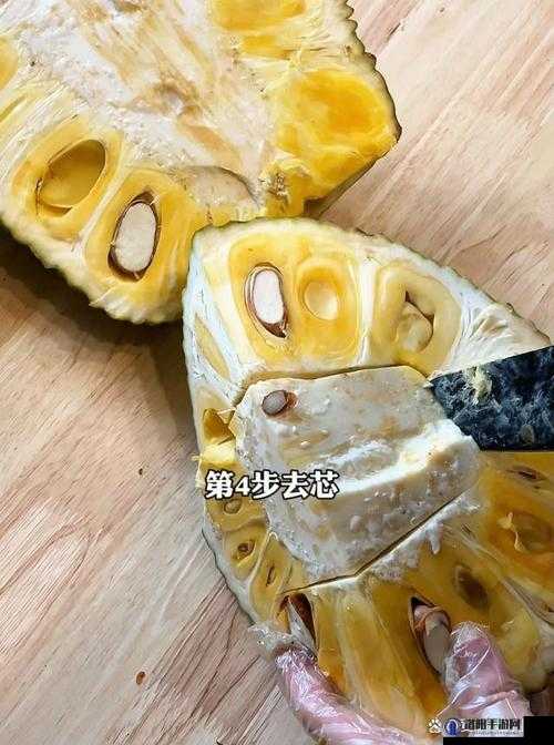 轻松掌握菠萝蜜剥法：详细步骤视频教程，快速学会如何剥菠萝蜜不粘手